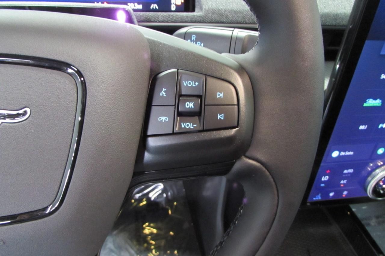 2025 Star White Metallic Tri-Coat Ford Mustang Mach-E Premium AWD SUV