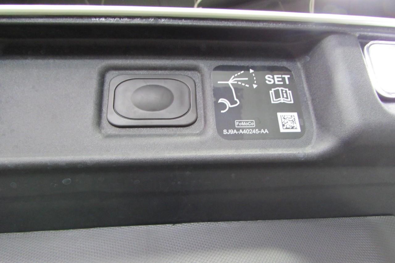 2025 Star White Metallic Tri-Coat Ford Mustang Mach-E Premium AWD SUV