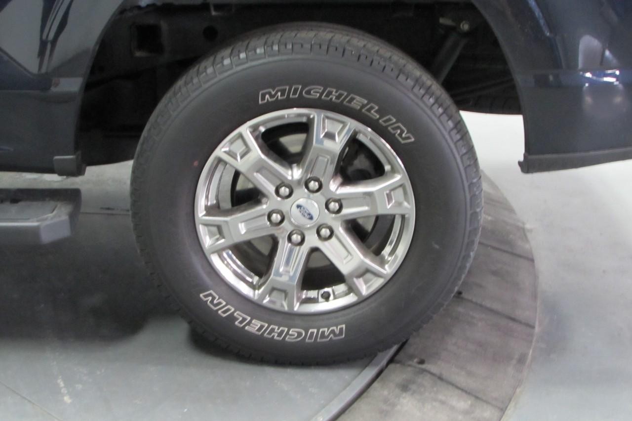 2021 Antimatter Blue Metallic Ford F-150 XLT 4X4 Truck