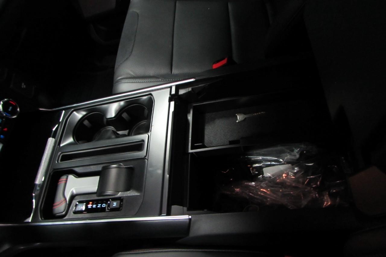 2025 Agate Black Metallic Ford F-150 Raptor 4X4 Truck