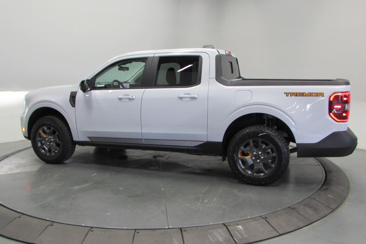 2025 Space White Metallic Ford Maverick Tremor AWD Truck
