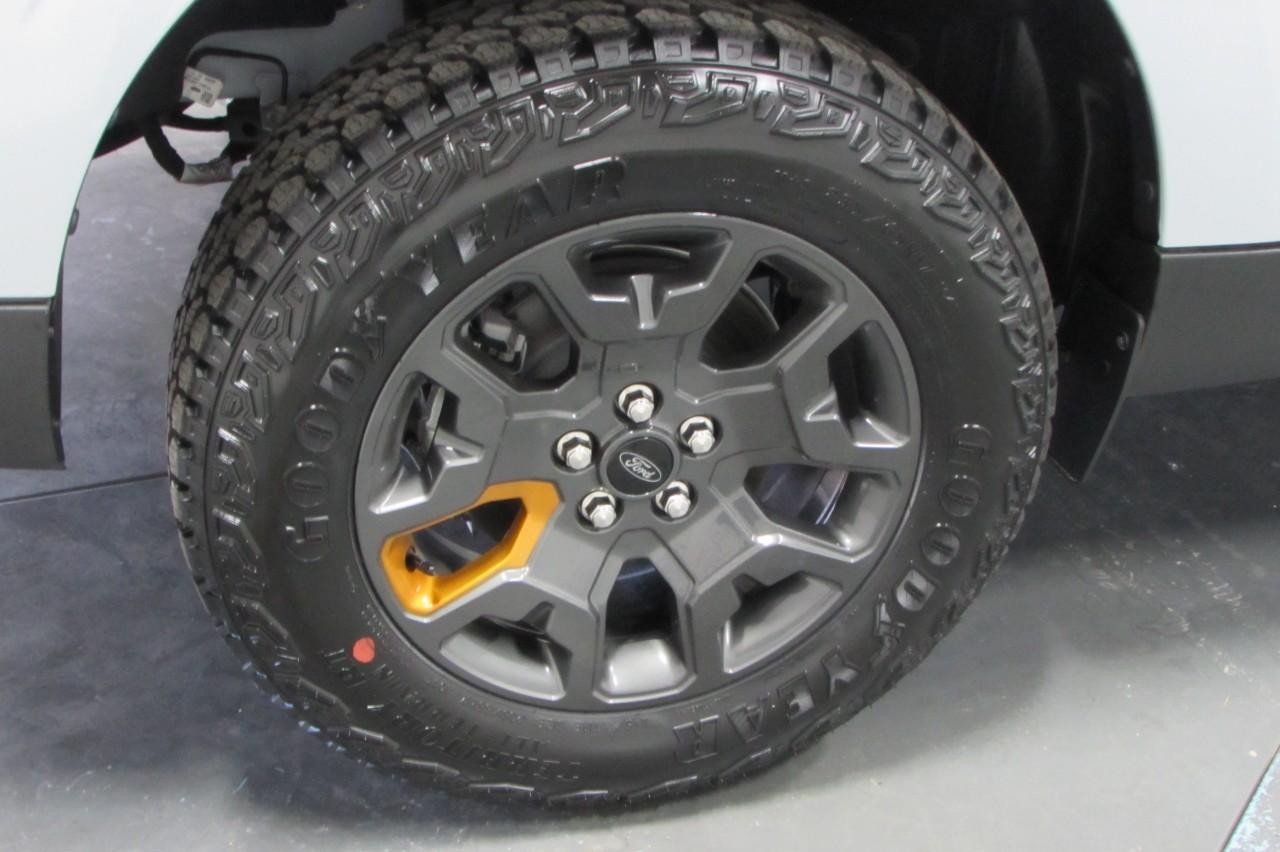 2025 Space White Metallic Ford Maverick Tremor AWD Truck