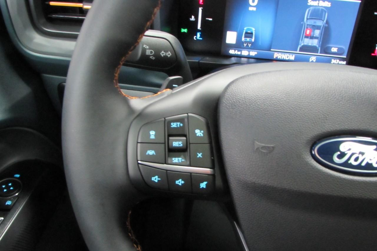 2025 Space White Metallic Ford Maverick Tremor AWD Truck