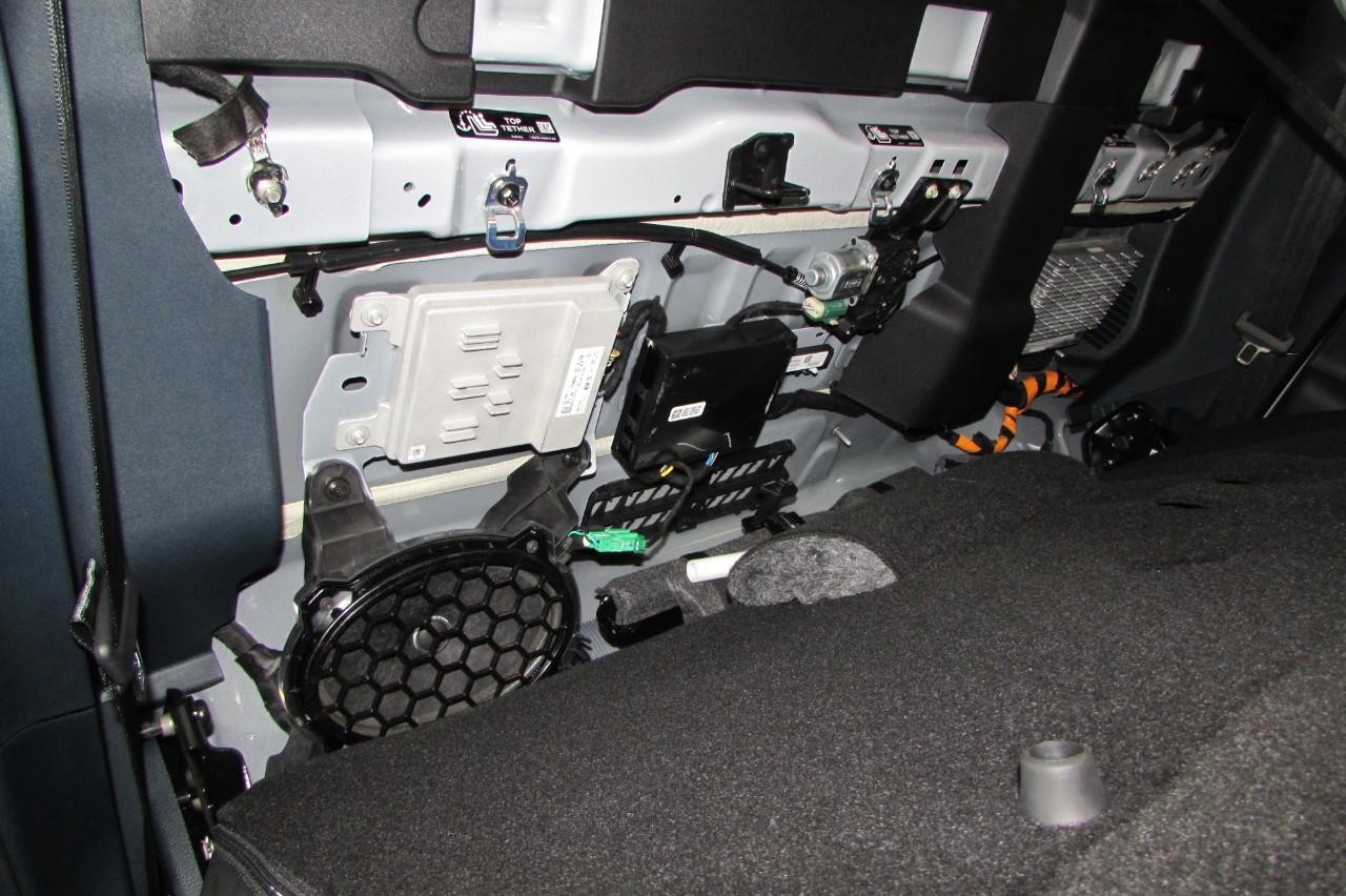 2025 Space White Metallic Ford Maverick Tremor AWD Truck