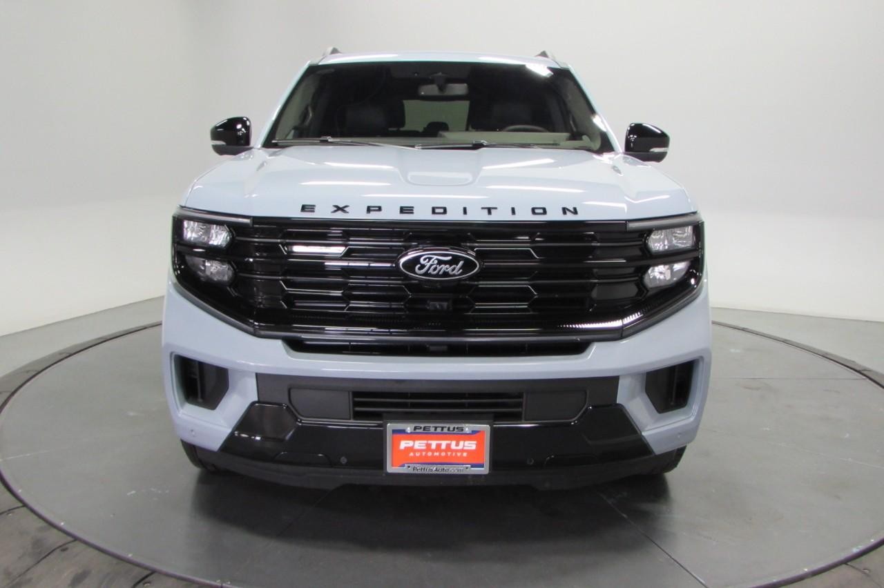 2025 Glacier Gray Metallic TriCoat Ford Expedition Max Platinum 4X4 SUV