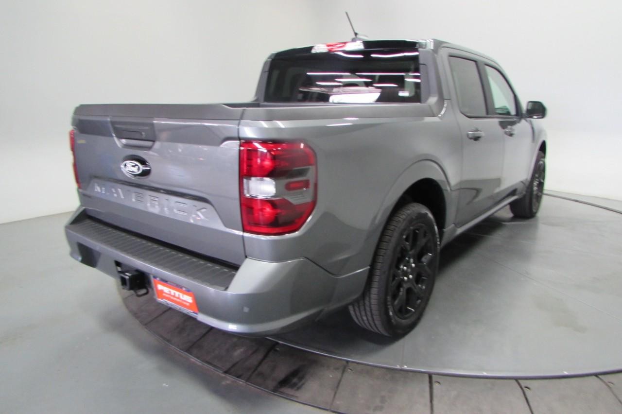 2025 Carbonized Gray Metallic Ford Maverick Lobo Standard AWD Truck