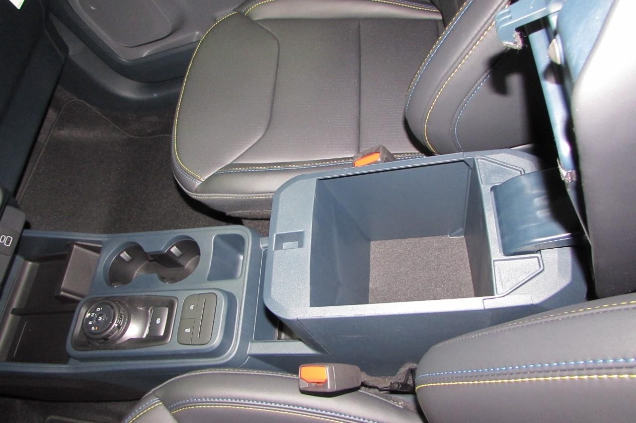 2025 Carbonized Gray Metallic Ford Maverick Lobo Standard AWD Truck
