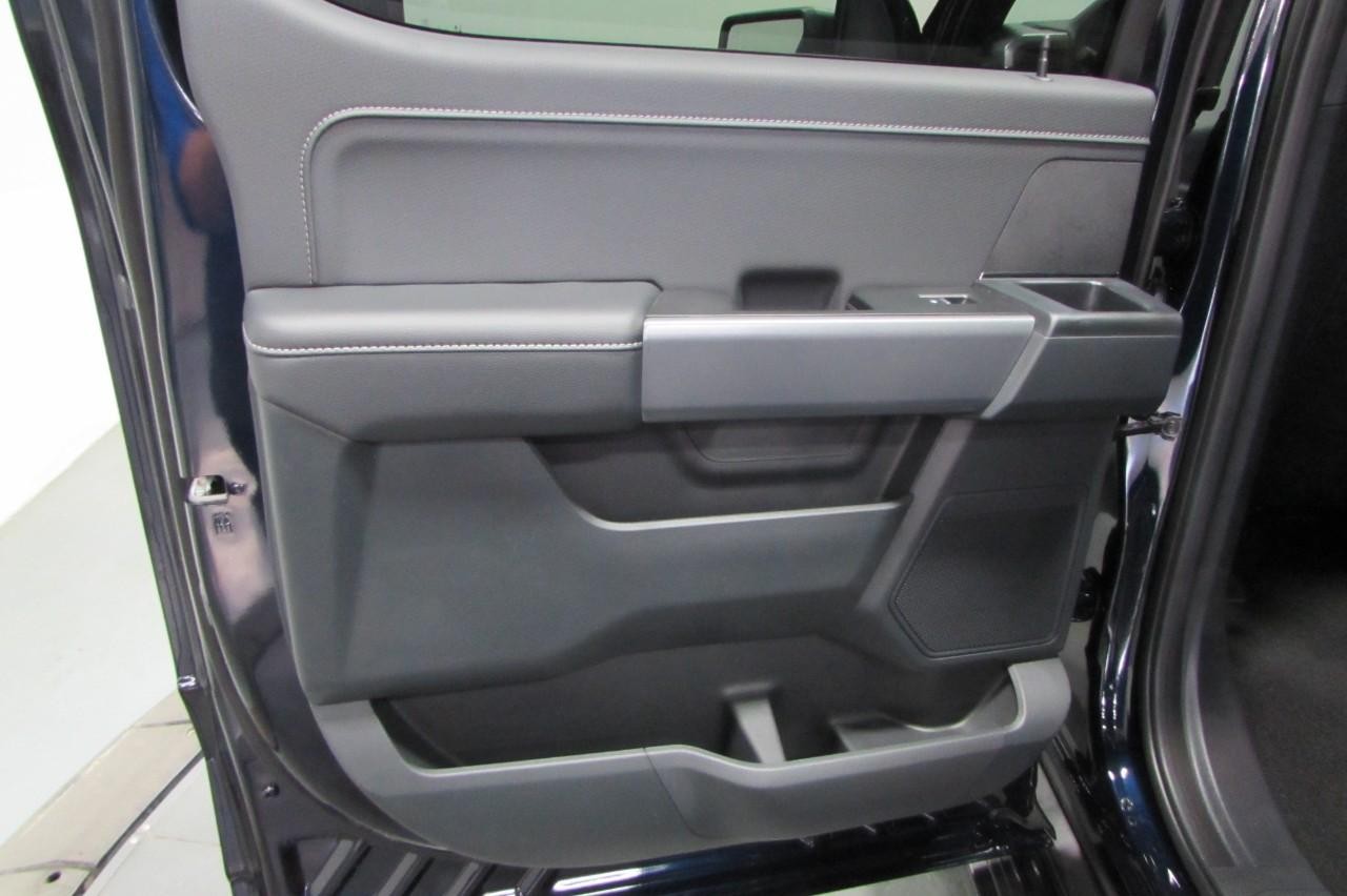 2025 Antimatter Blue Metallic Ford F-150 XLT 4X4 Truck