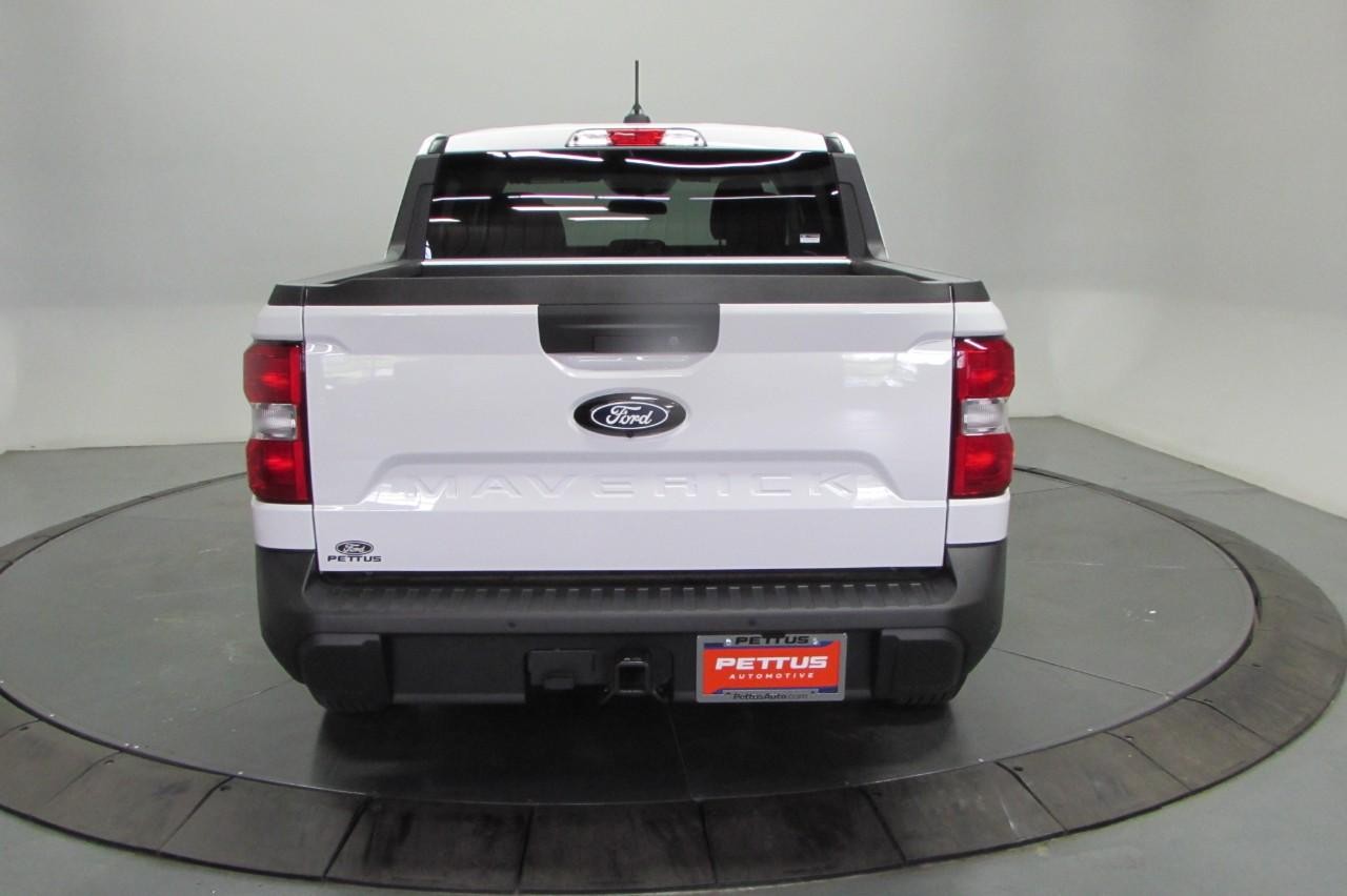 2025 Oxford White Ford Maverick XL FWD Truck