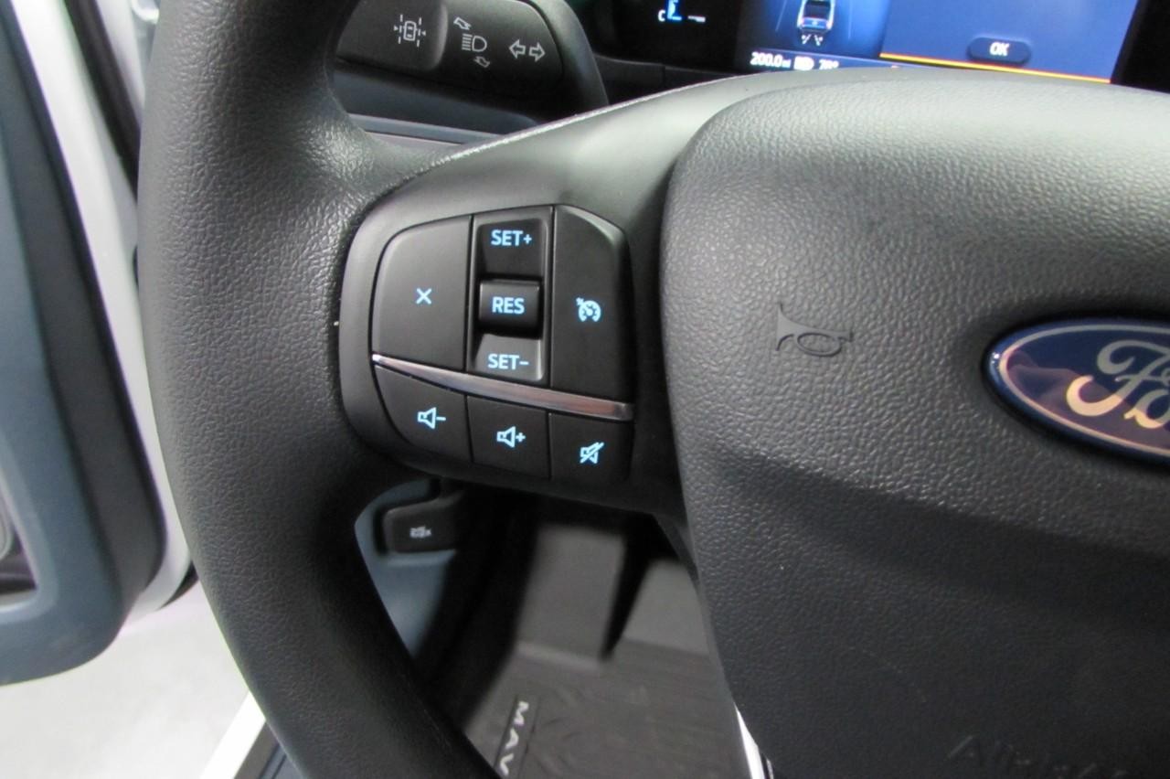 2025 Oxford White Ford Maverick XL FWD Truck