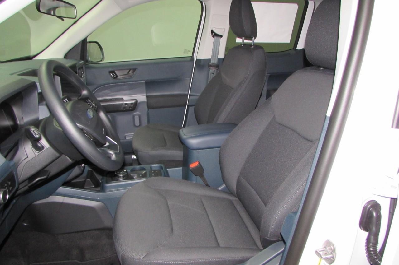 2025 Oxford White Ford Maverick XL AWD Truck