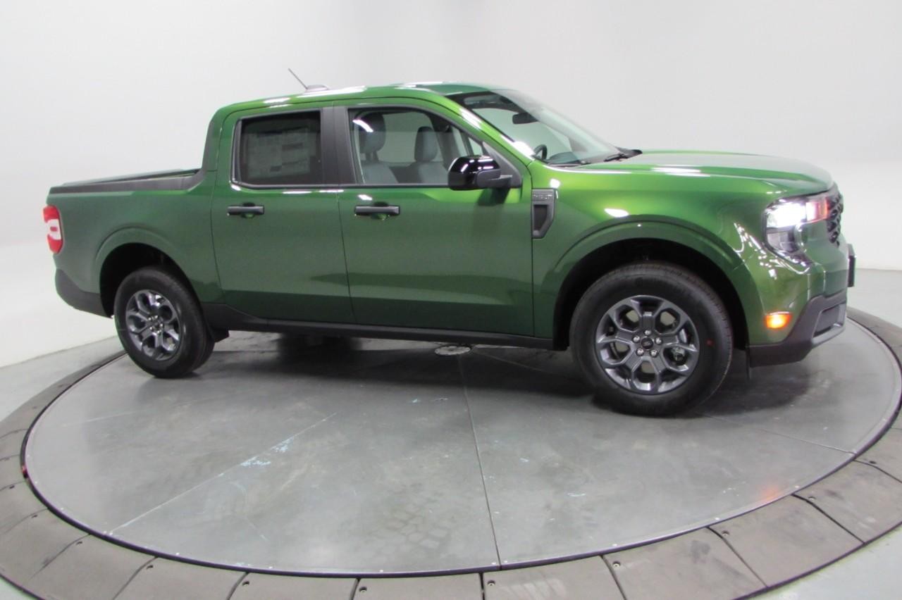 2025 Eruption Green Ford Maverick XLT AWD Truck