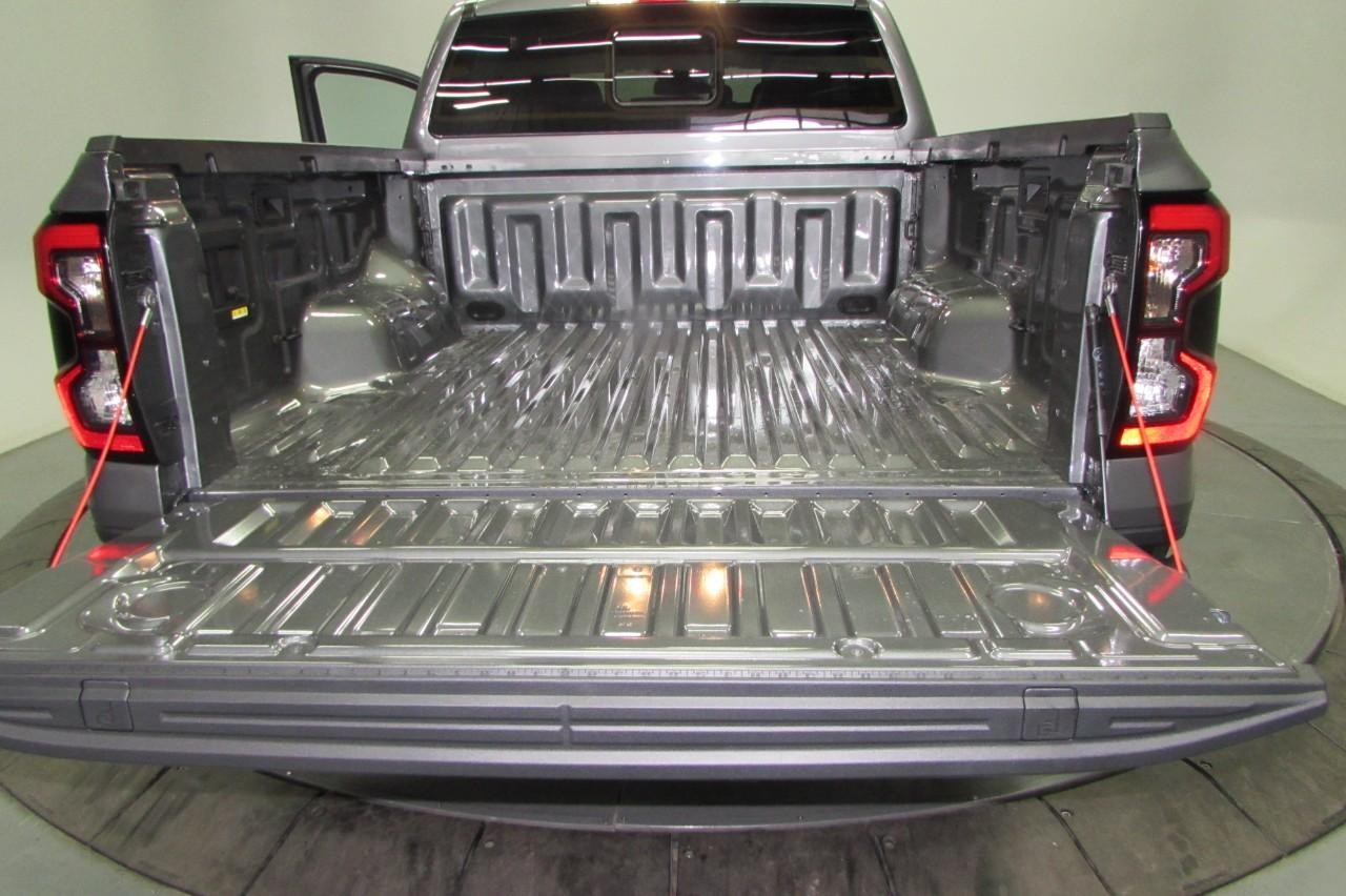 2025 Carbonized Gray Metallic Ford Ranger XLT 4X4 Truck