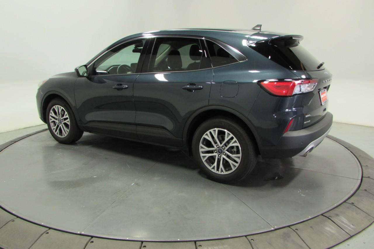 2022 Ford Escape SEL photo 4