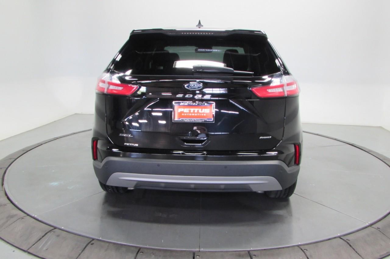 2023 Ford Edge SEL photo 7