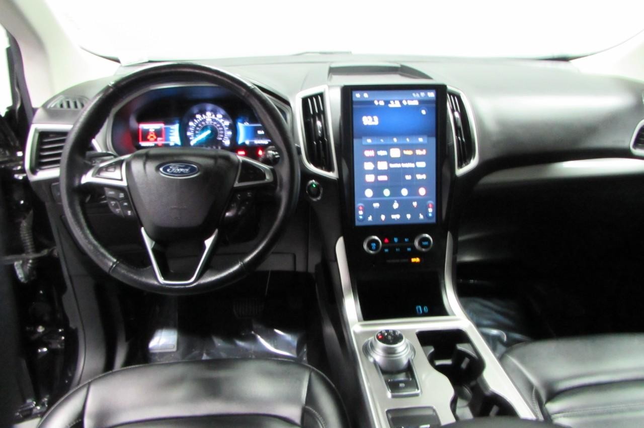 2023 Ford Edge SEL photo 21