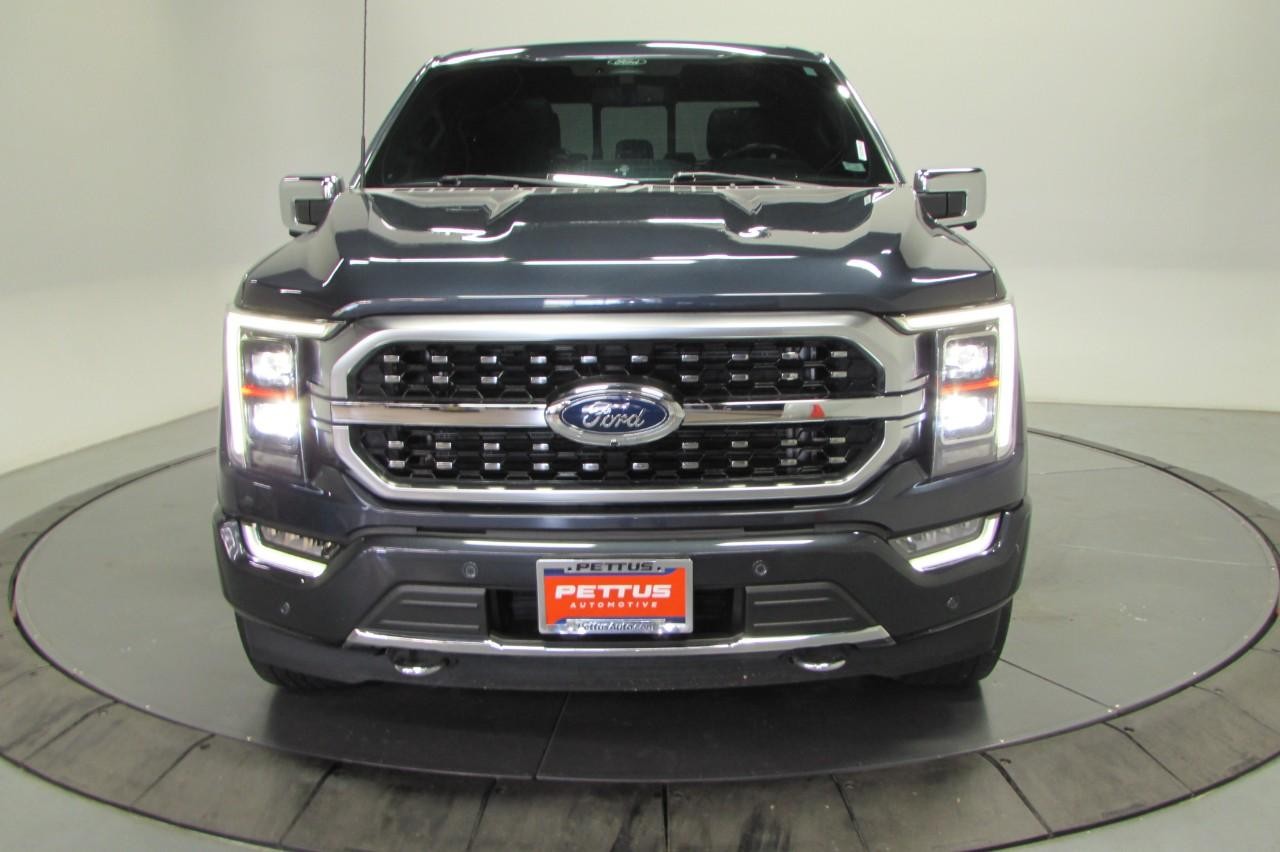 2022 Ford F-150 Platinum photo 2