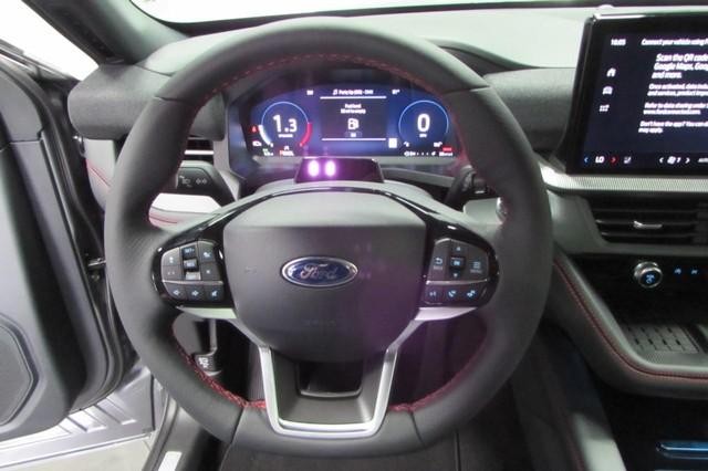 2025 Ford Explorer ST-Line photo 9