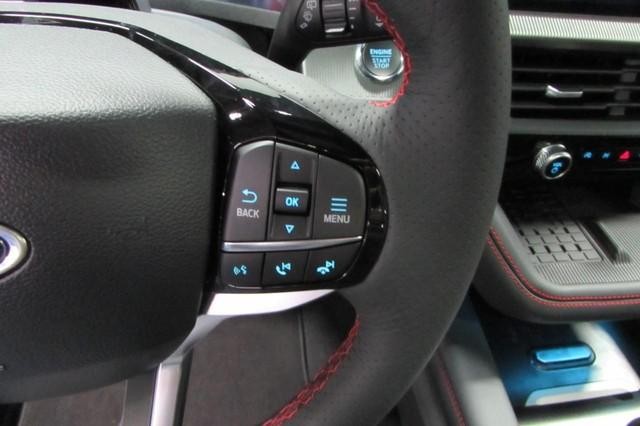 2025 Ford Explorer ST-Line photo 11