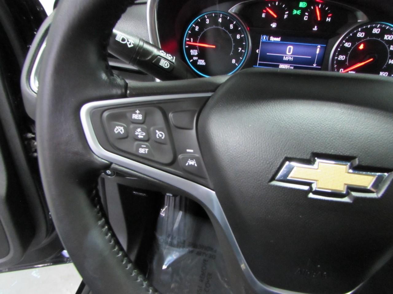 Chevrolet Equinox Vehicle Full-screen Gallery Image 15