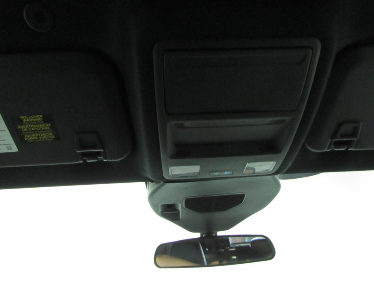 Ford Escape Vehicle Full-screen Gallery Image 14
