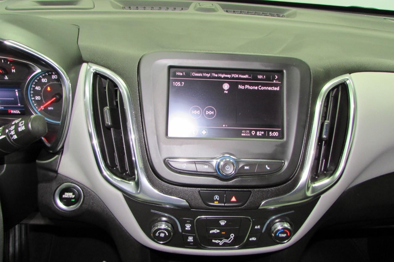 Chevrolet Equinox Vehicle Full-screen Gallery Image 19