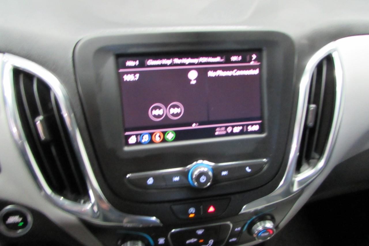 Chevrolet Equinox Vehicle Full-screen Gallery Image 20