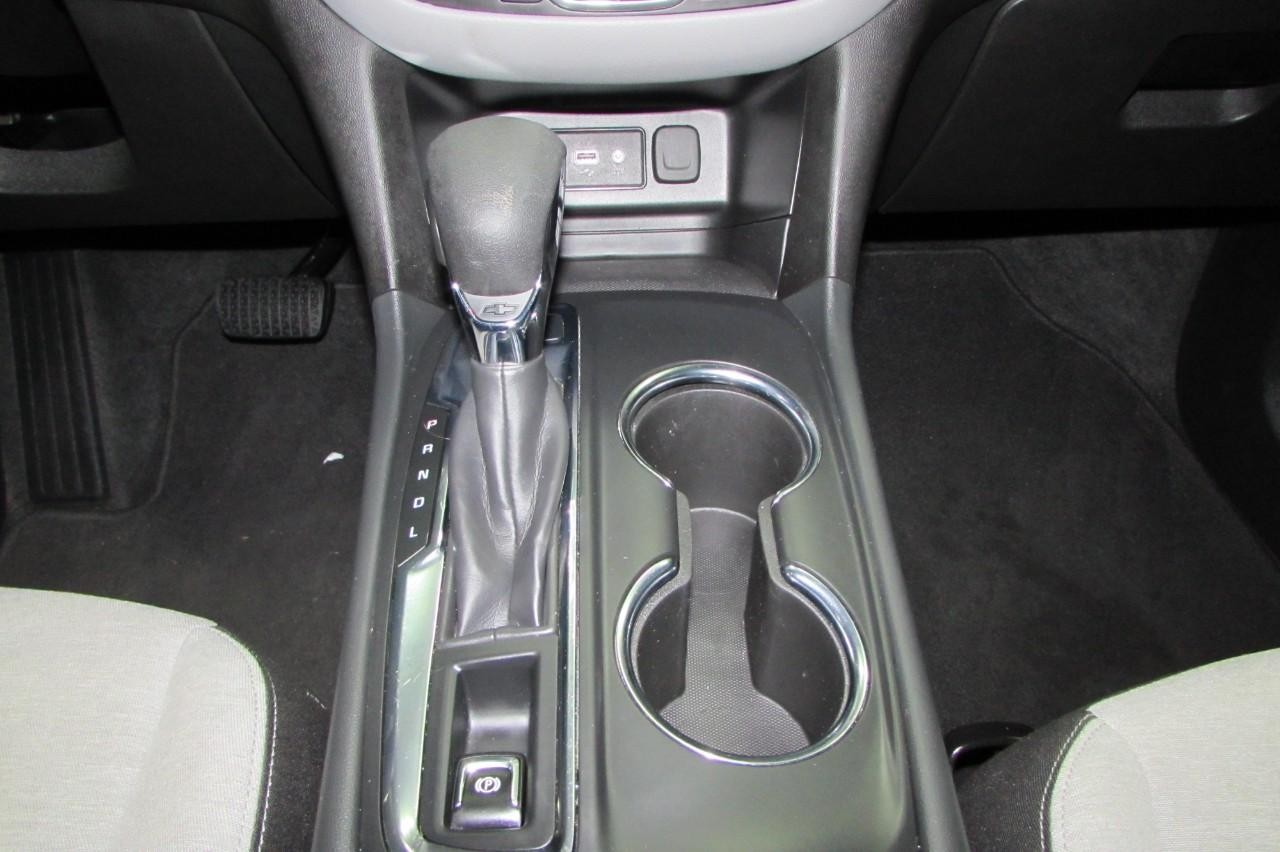 Chevrolet Equinox Vehicle Full-screen Gallery Image 21