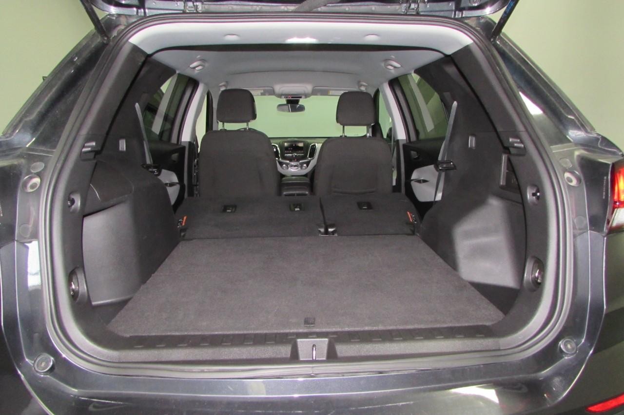 Chevrolet Equinox Vehicle Full-screen Gallery Image 27