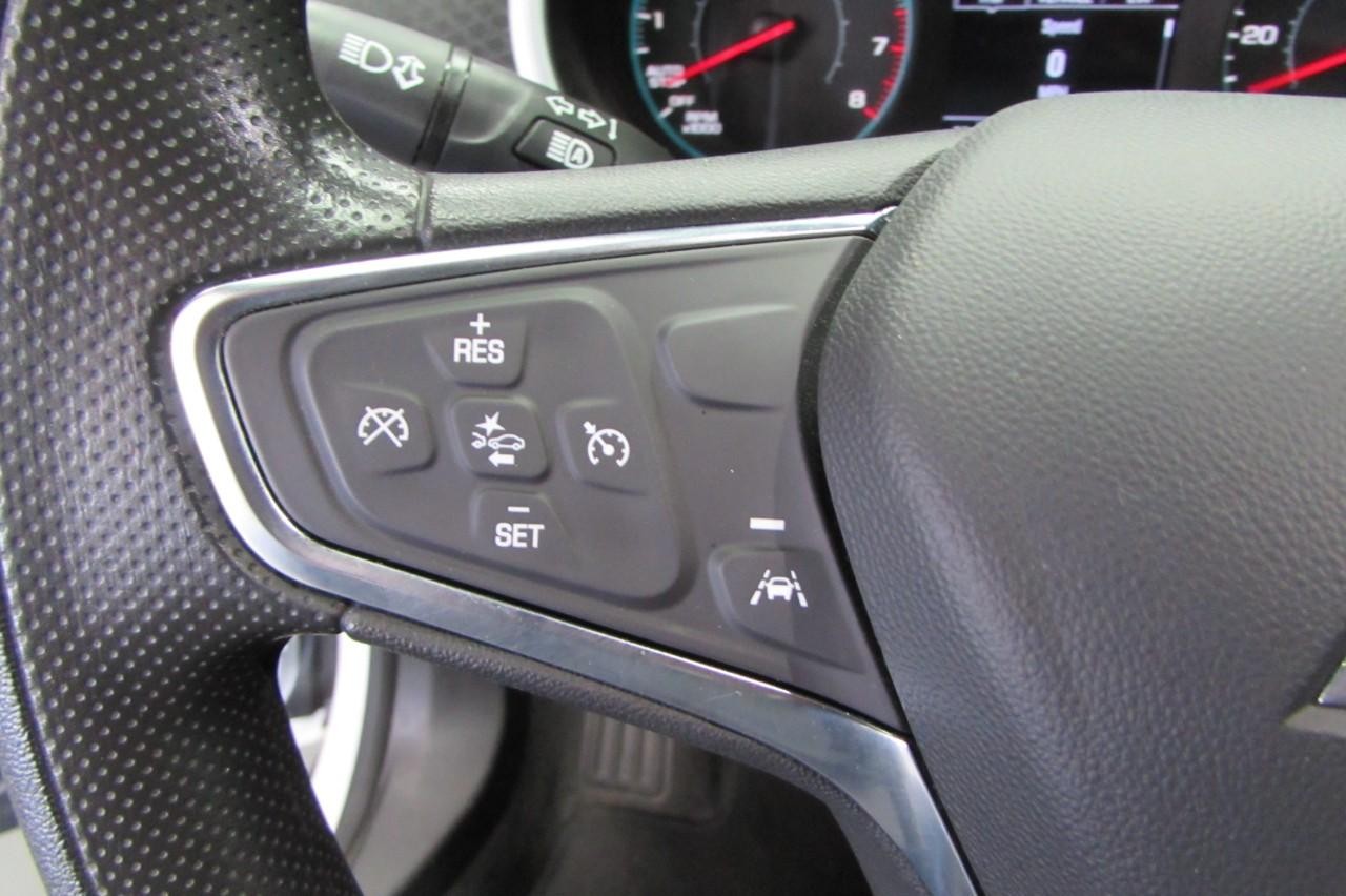 Chevrolet Malibu Vehicle Full-screen Gallery Image 15