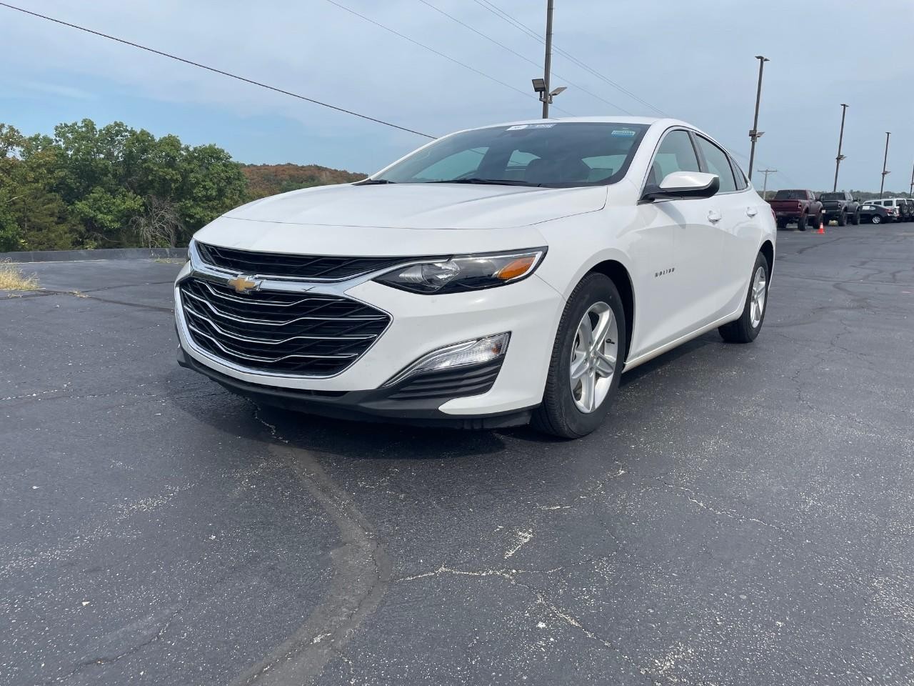 Chevrolet Malibu Vehicle Full-screen Gallery Image 28