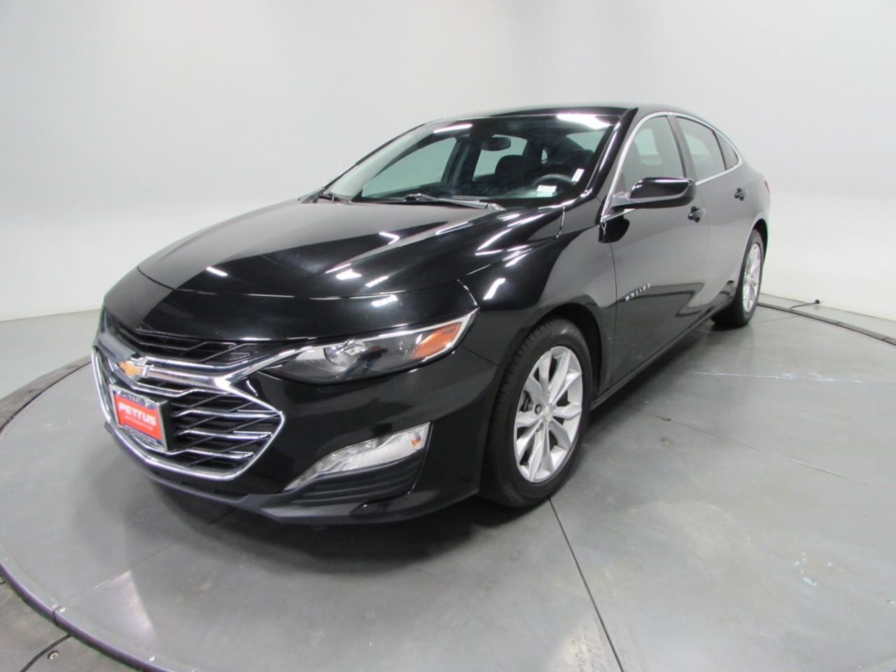 Chevrolet Malibu Vehicle Full-screen Gallery Image 03