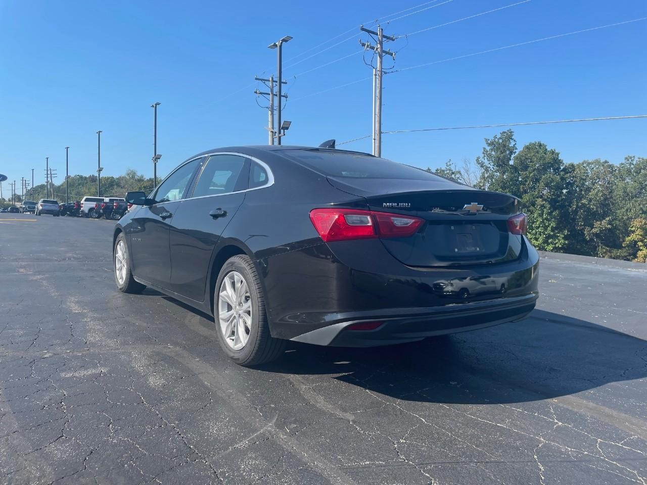 Chevrolet Malibu Vehicle Full-screen Gallery Image 27