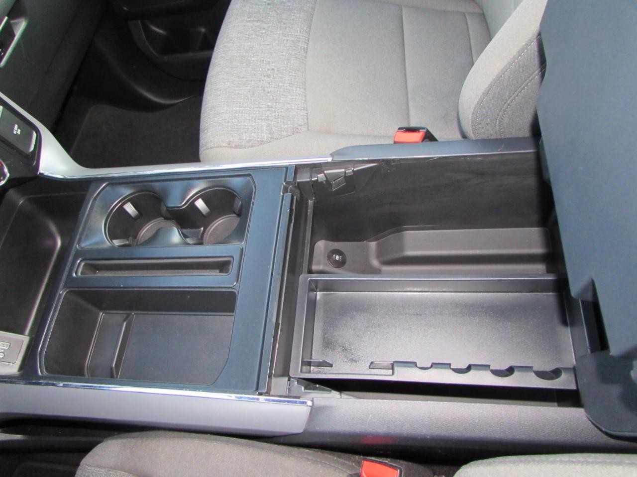 Ford F-150 Vehicle Full-screen Gallery Image 30