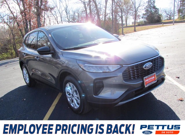 De Soto MO 2026 Ford Escape more details - ford escape