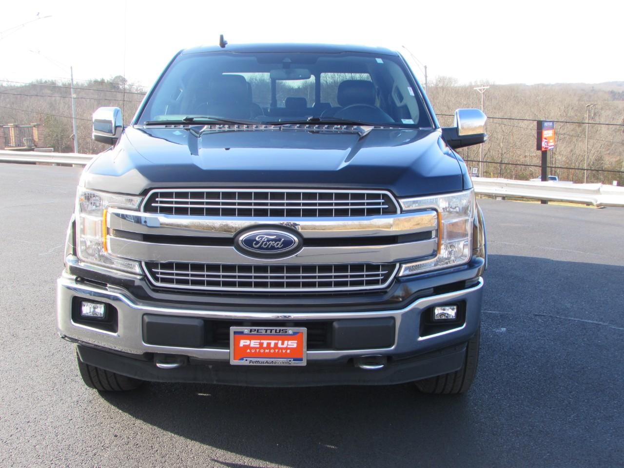 Ford F-150 Vehicle Full-screen Gallery Image 02