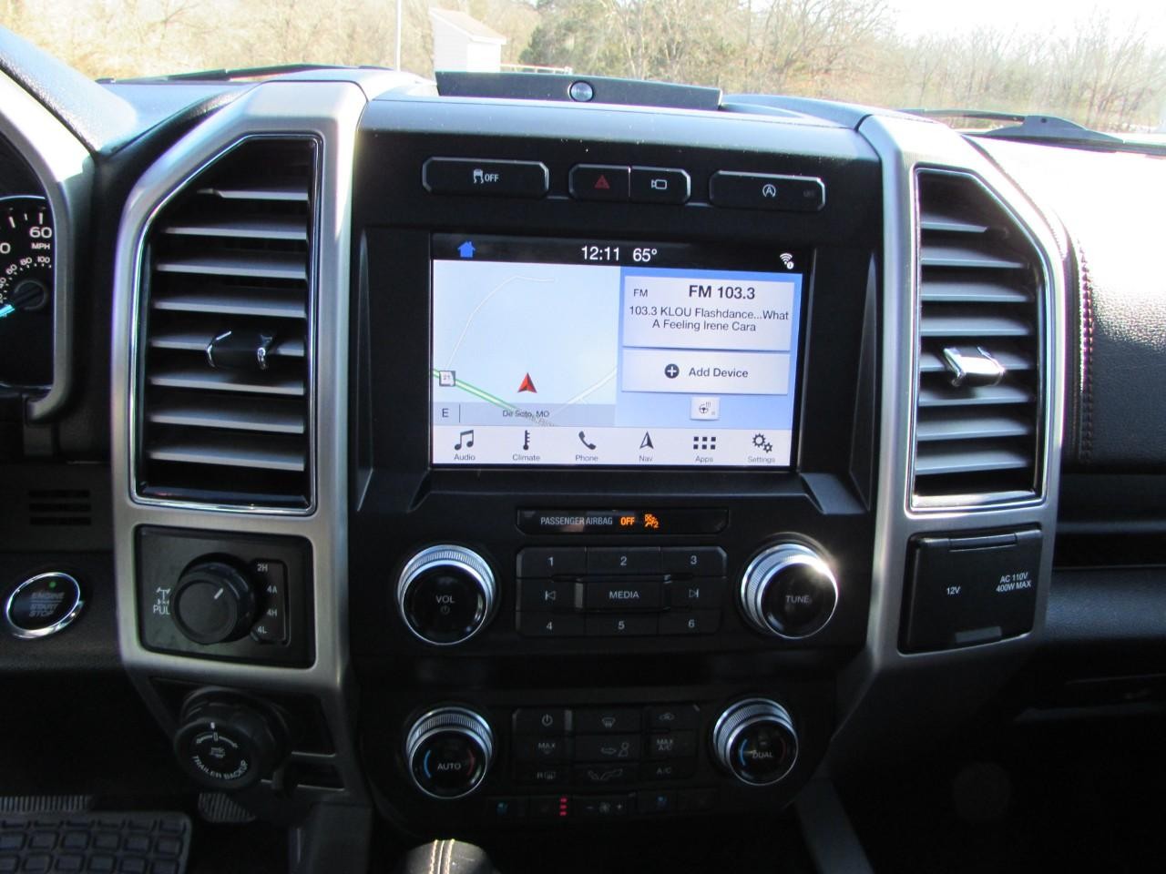 Ford F-150 Vehicle Full-screen Gallery Image 22