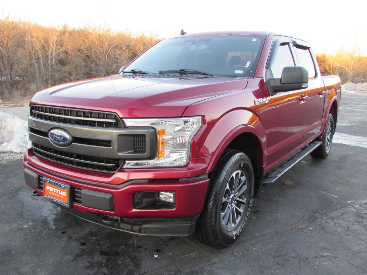 Ford F-150 Vehicle Full-screen Gallery Image 03