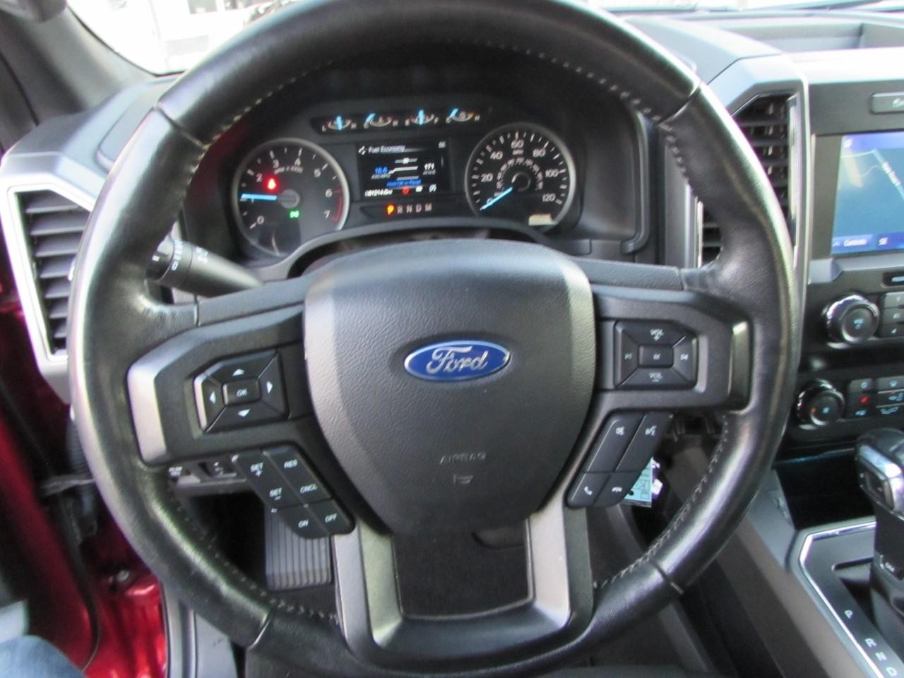 Ford F-150 Vehicle Full-screen Gallery Image 19
