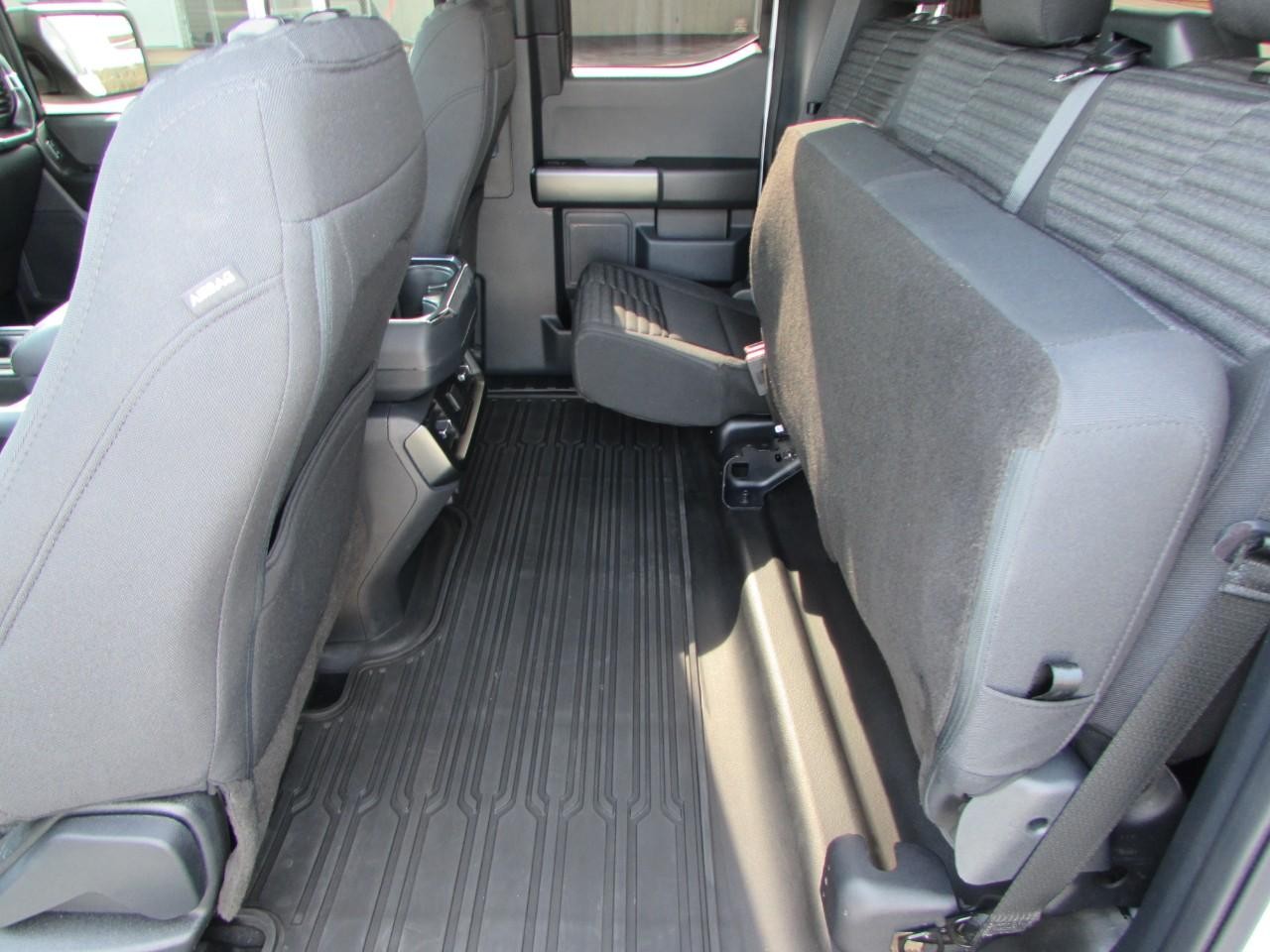 Ford F-150 Vehicle Full-screen Gallery Image 33