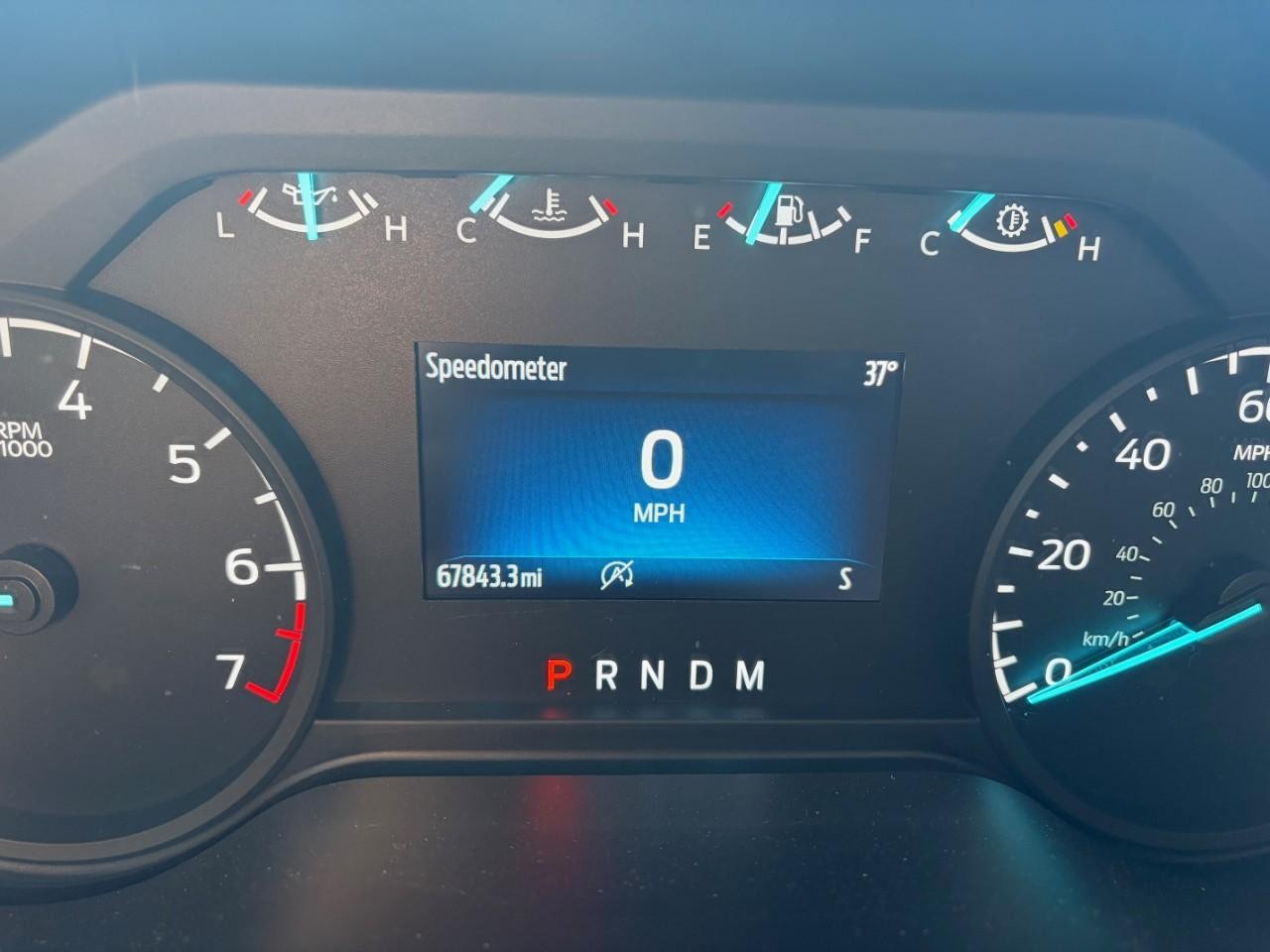 Ford F-150 Vehicle Full-screen Gallery Image 36