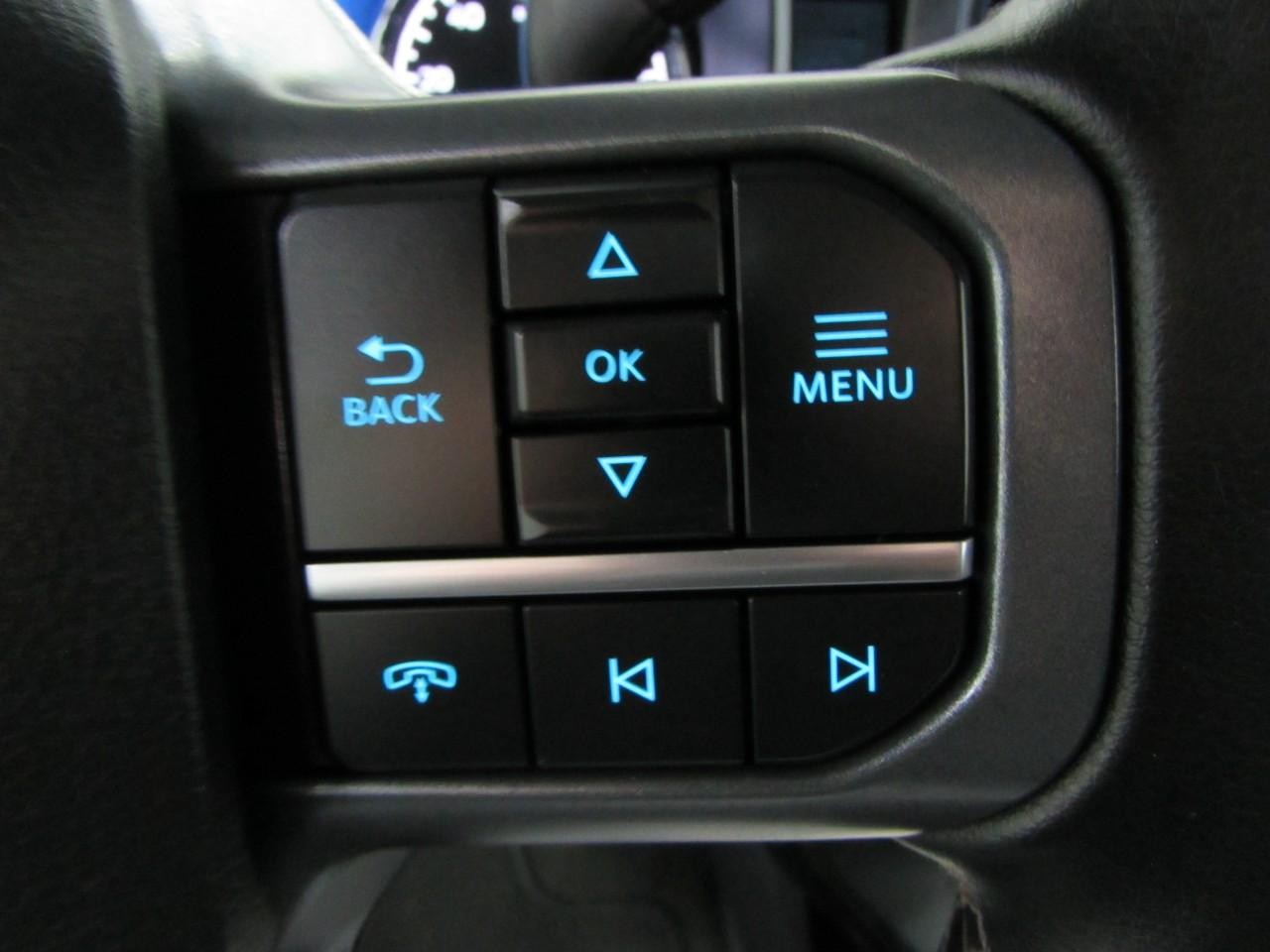 Ford F-150 Vehicle Full-screen Gallery Image 23