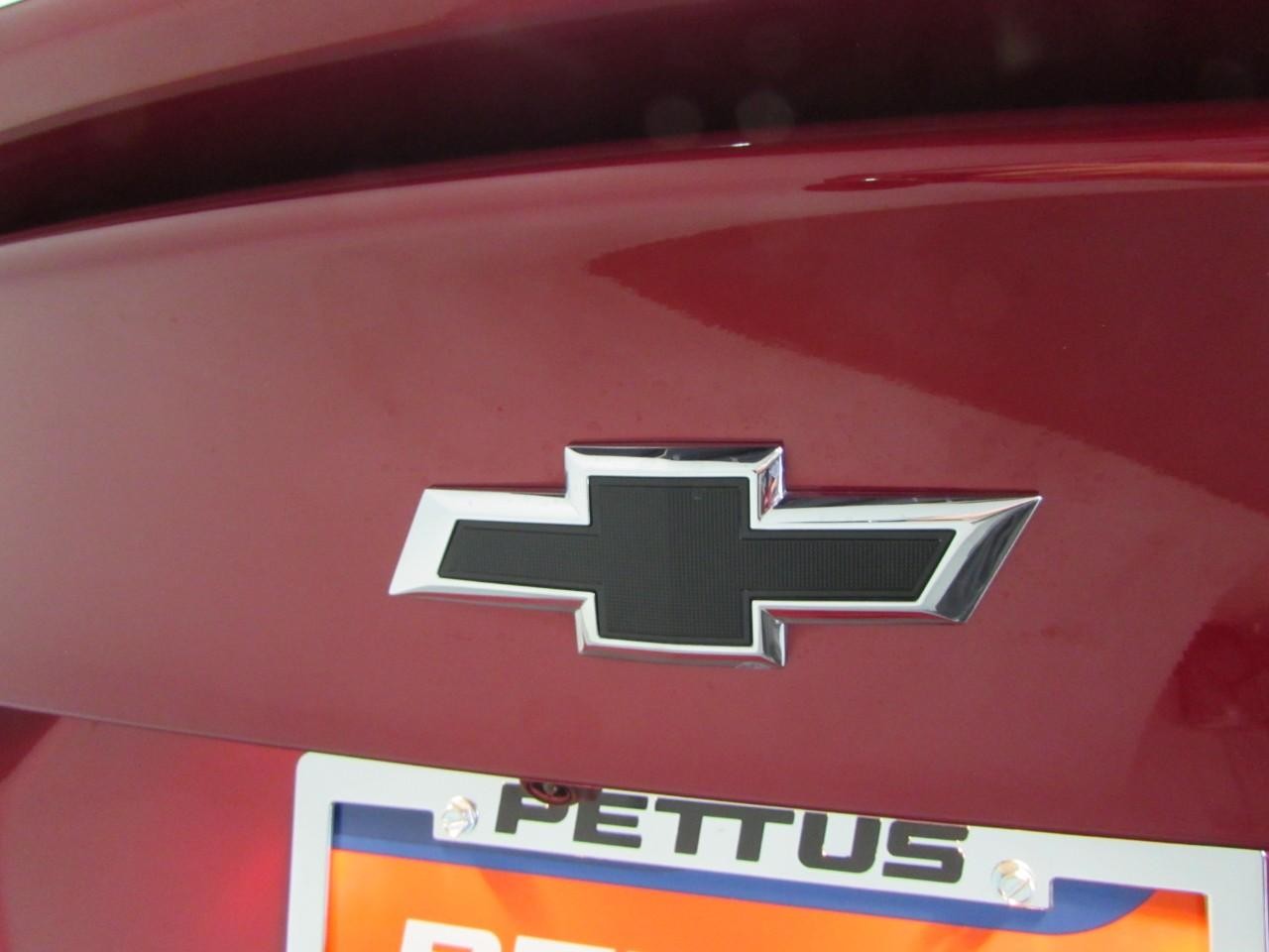 Chevrolet Malibu Vehicle Full-screen Gallery Image 31