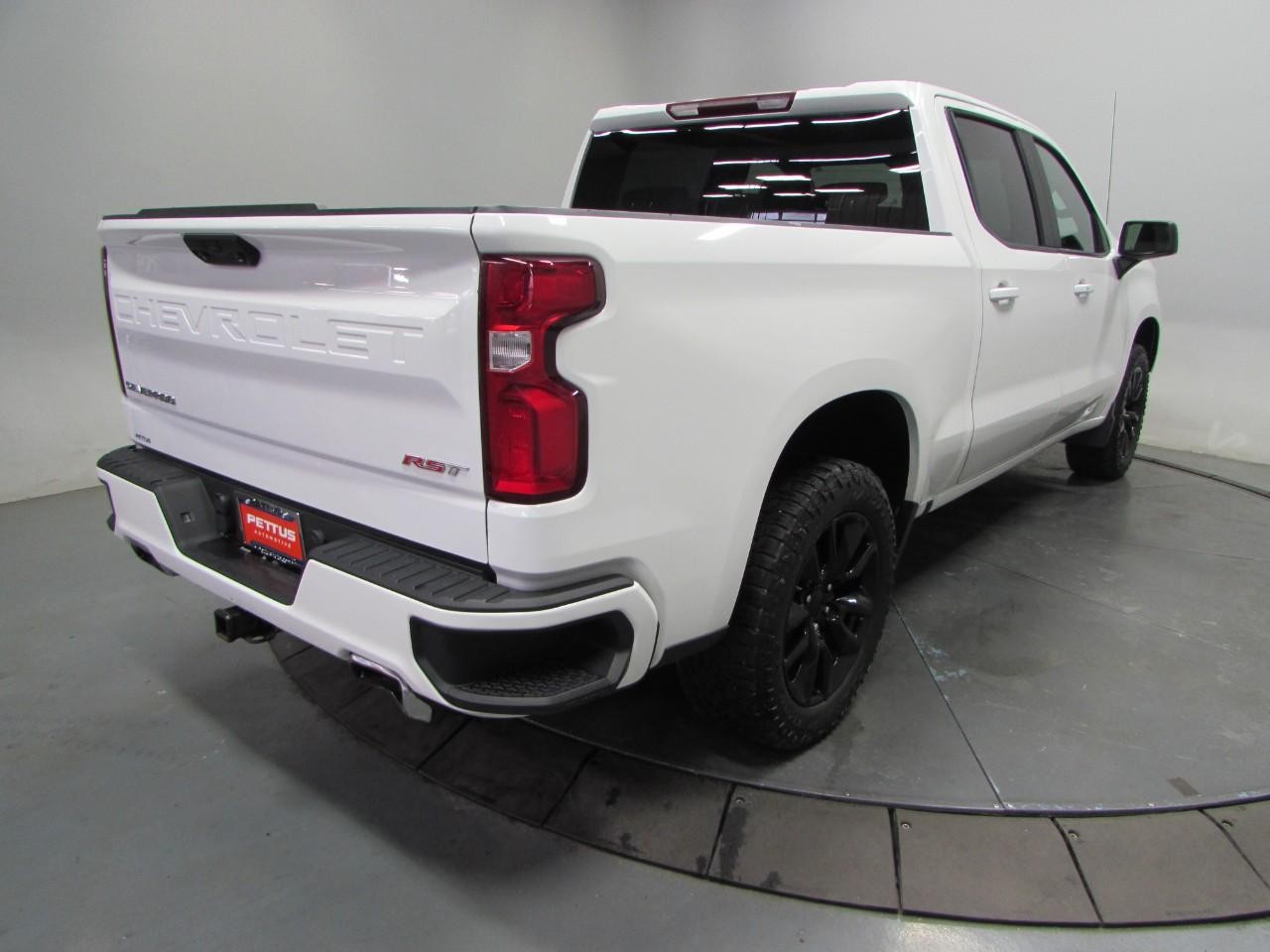 Chevrolet Silverado 1500 Vehicle Full-screen Gallery Image 07
