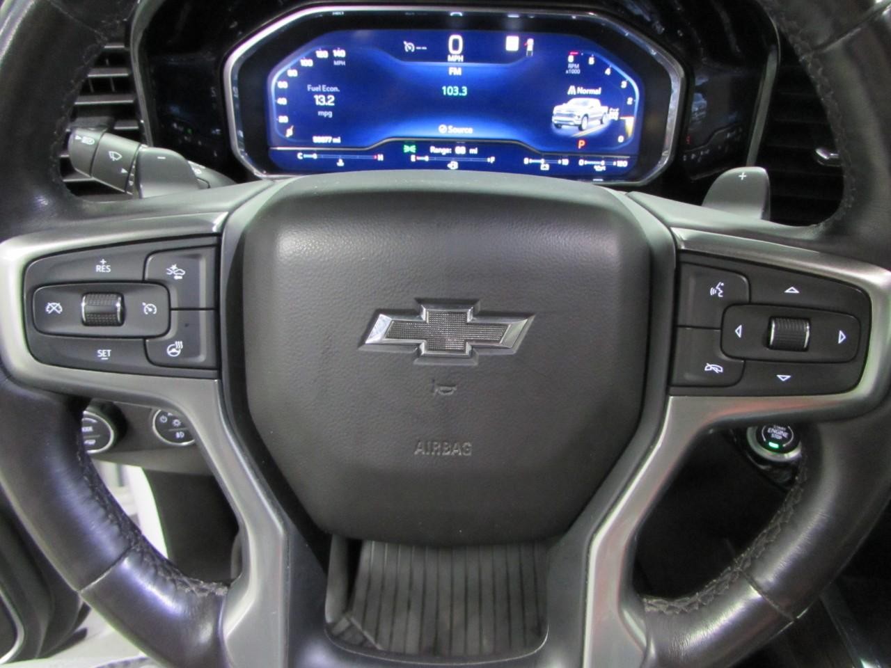 Chevrolet Silverado 1500 Vehicle Full-screen Gallery Image 23