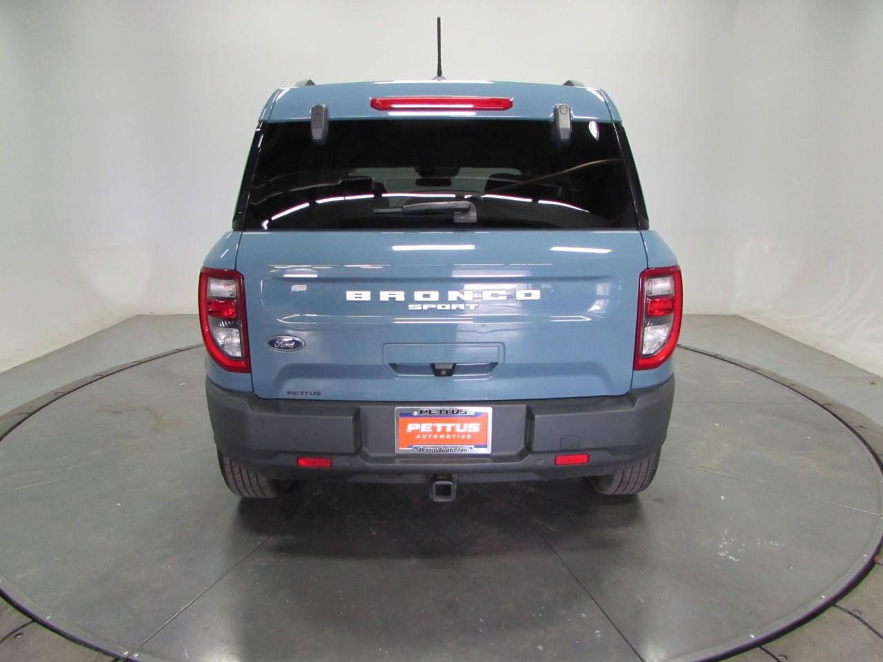 Ford Bronco Sport Vehicle Full-screen Gallery Image 06