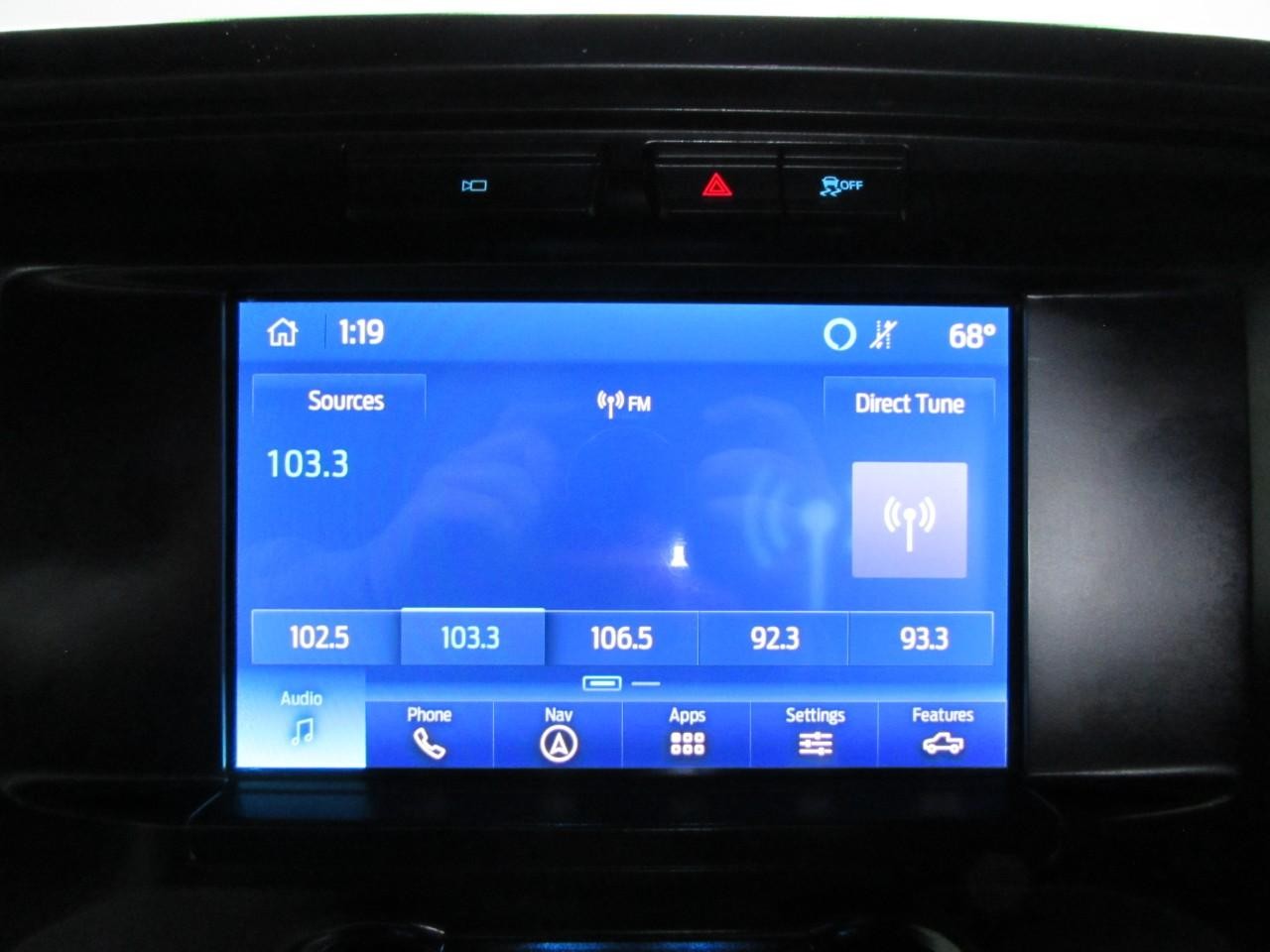 Ford F-150 Vehicle Full-screen Gallery Image 28