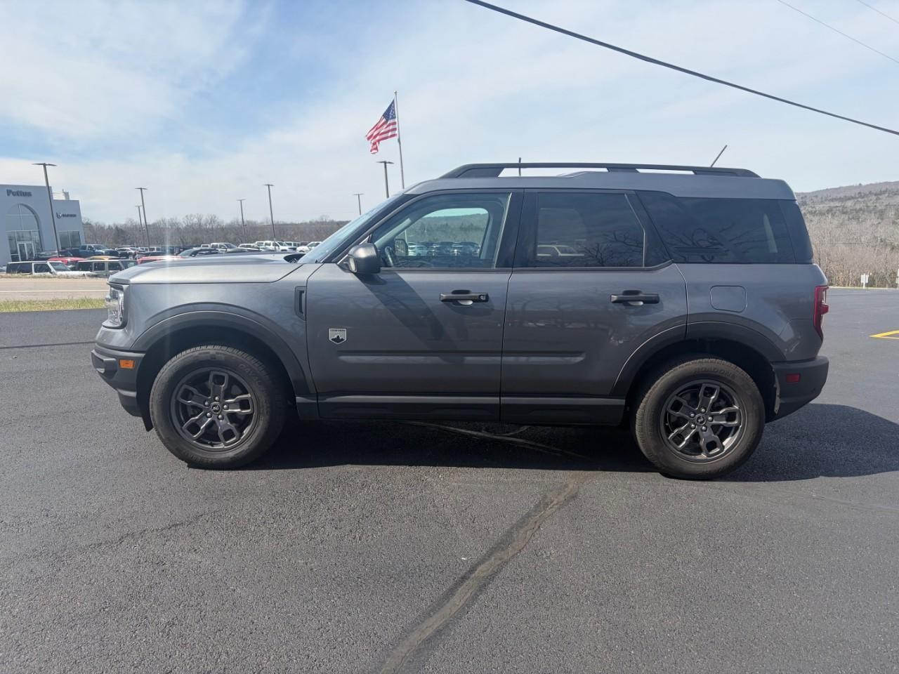 Ford Bronco Sport Vehicle Full-screen Gallery Image 02