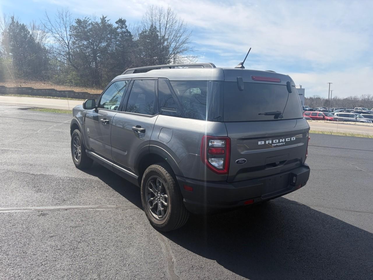 Ford Bronco Sport Vehicle Full-screen Gallery Image 03