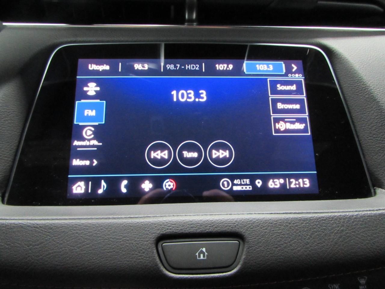Cadillac XT4 Vehicle Full-screen Gallery Image 27